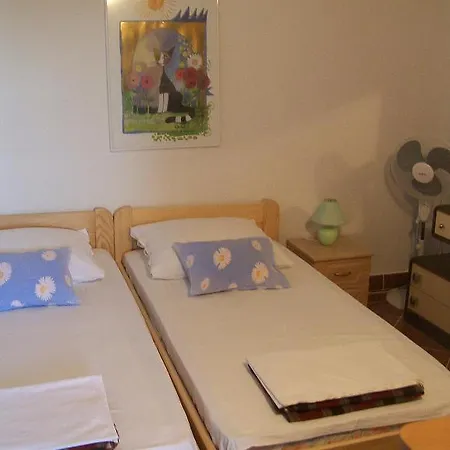 Azoa Apartament