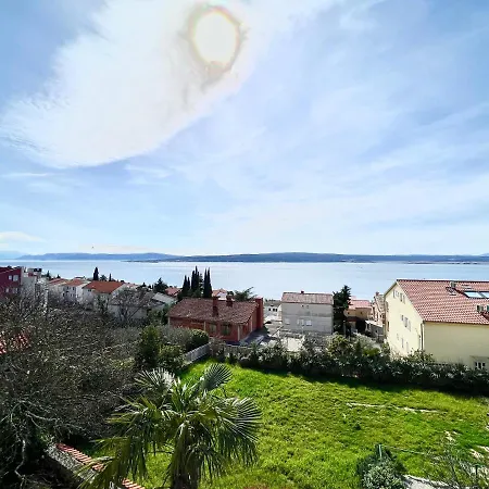 Azoa Apartment Dramalj