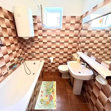 Apartament Azoa *