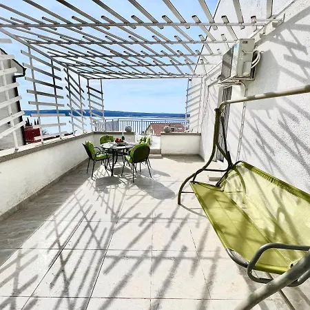 Azoa Apartament *