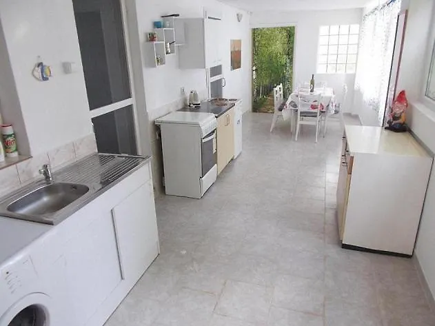 Azoa Apartmán