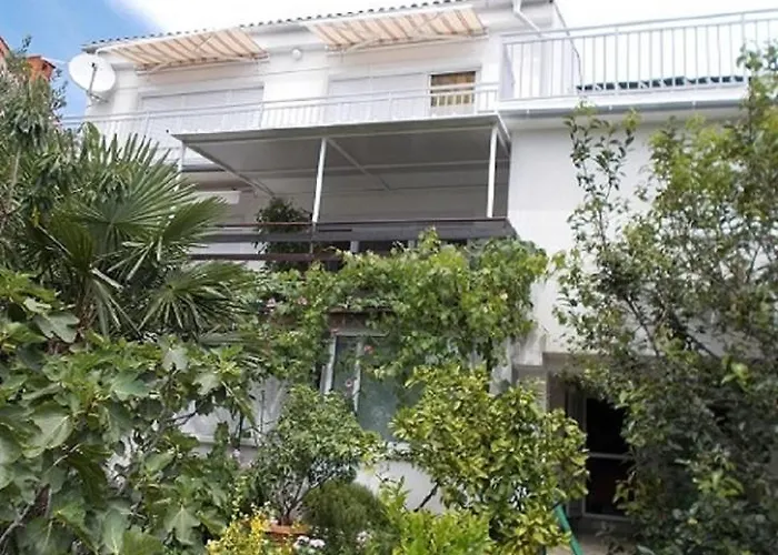 Azoa Apartmán *